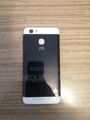 ZTE Blade 611T/ A611 32 GB Black