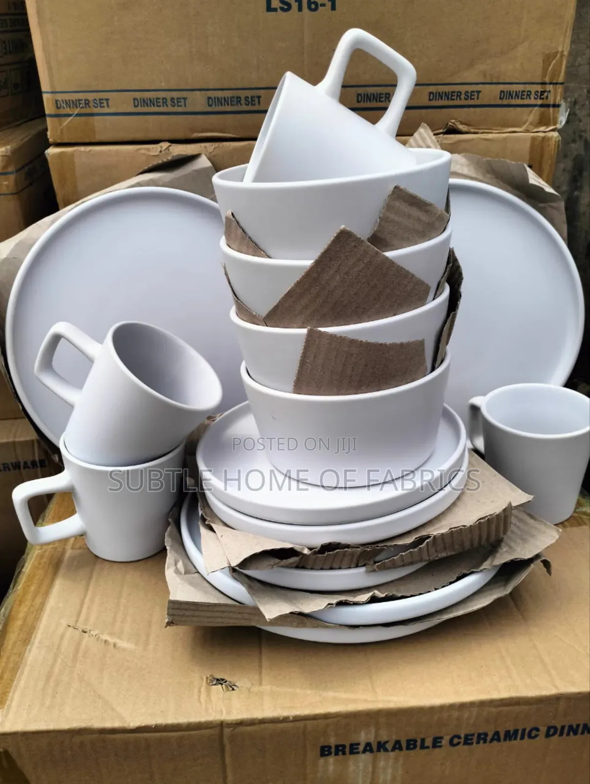 16pcs Stoneware Dinner Set
