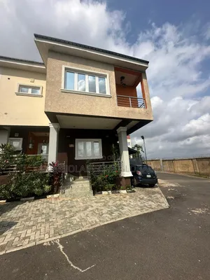 4bdrm Duplex in Paradise 1 Lifecamp for sale
