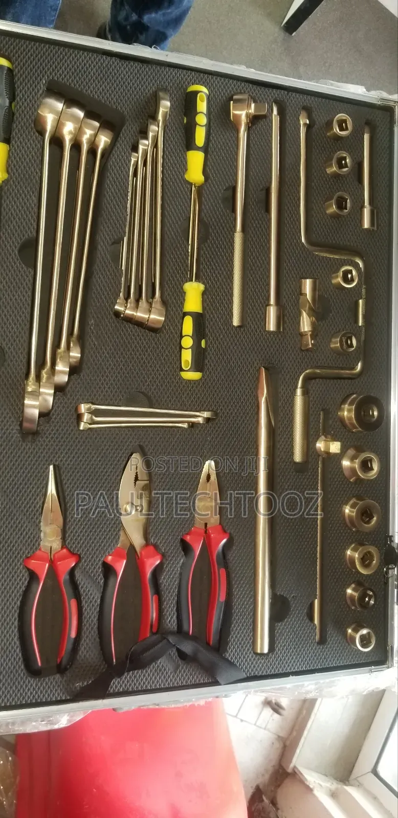 %Brass Tool Available (Usa Standard)