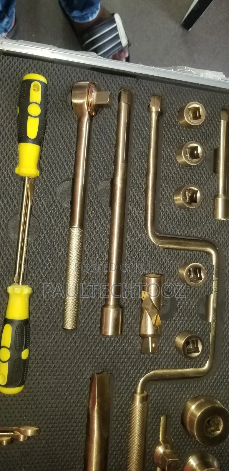 %Brass Tool Available (Usa Standard)