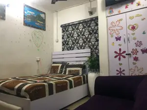 Pretty: Girls Hostel
