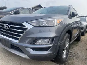 Hyundai Tucson Limited 2021 Gray