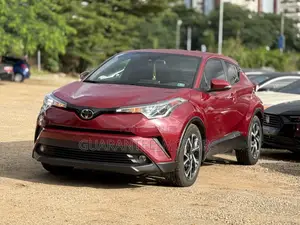 Toyota C-HR 2017 Red