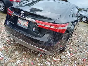 Toyota Avalon XLE Premium 4dr Sedan (3.5L 6cyl 6A) 2014 Black