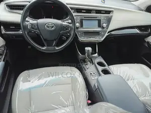 Toyota Avalon XLE Premium 4dr Sedan (3.5L 6cyl 6A) 2014 Black