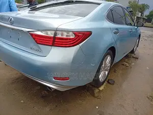Lexus ES 350 FWD 2014 Blue