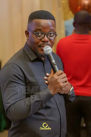 Top Class Mc in Lagos