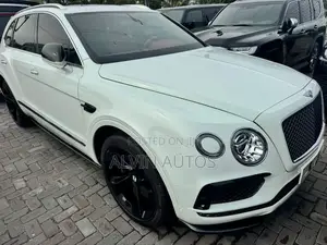 Bentley Bentayga W12 AWD 2019 White