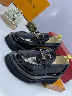 Louis Vuitton Glossy Leathet Double Sole Shoes