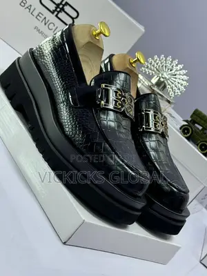Balenciaga Glosdy Leather Double Sole Shoes