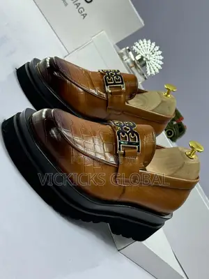 Balenciaga Glosdy Leather Double Sole Shoes