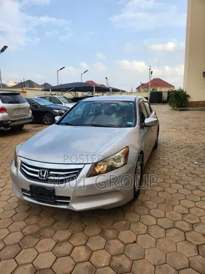 Honda Accord 2011 Silver