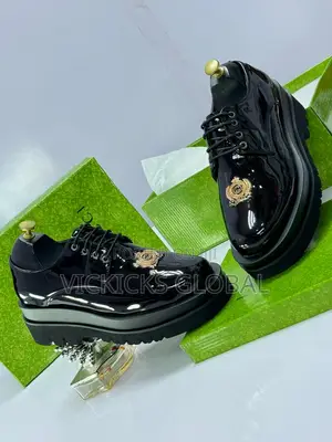 Gucci Glossy Leather Double Sole Lace Up Shoes