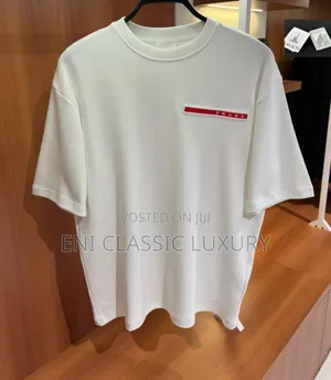 💯 Quality Luxury Men's T-shirts Prada Well Branded