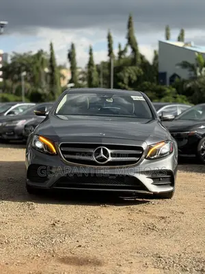 Mercedes-Benz E300 2017 Gray