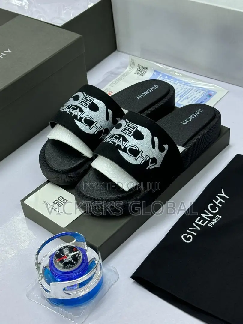 Top Notch Givenchy Unisex Slides