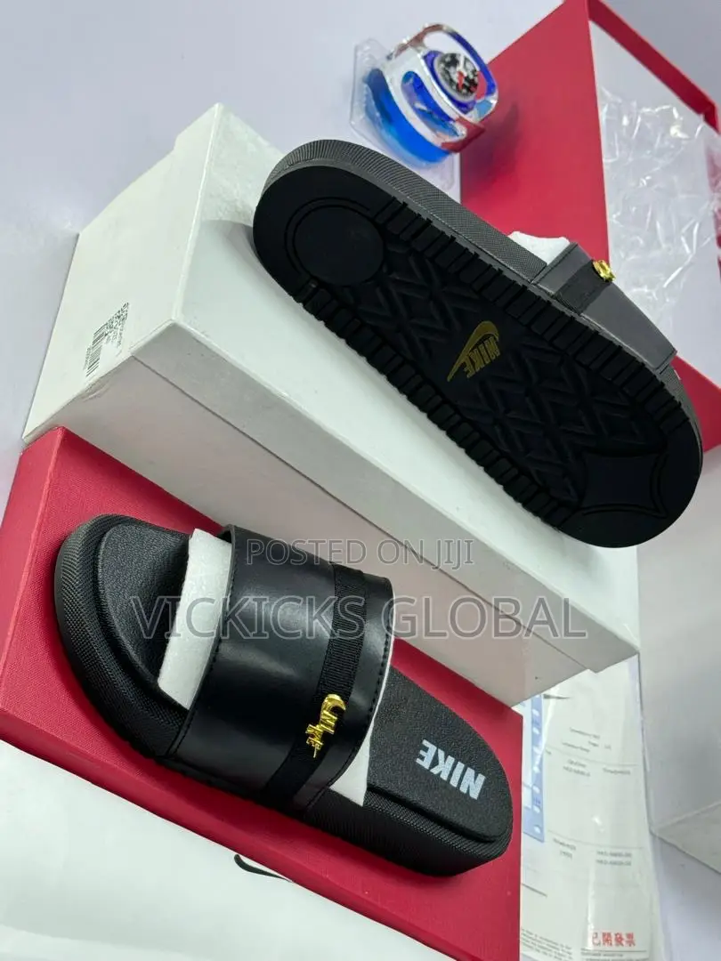 New Nike Unisex Slides