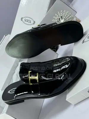 Tod’S Glossy Leather Half Shoes