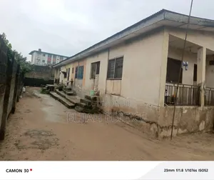 Furnished 4bdrm Block of Flats in Ajegunle, Alakuko for sale