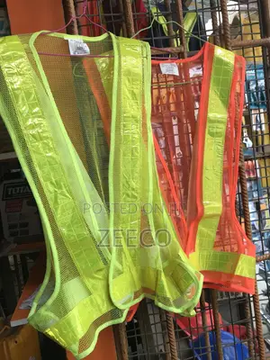 Reflective Safety Vest Right