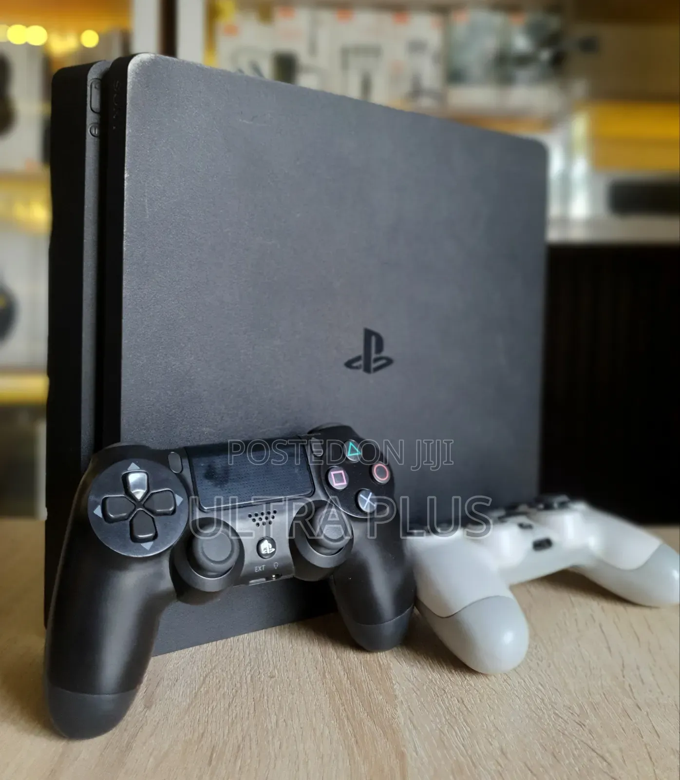 Ps4 Slim With One Pad