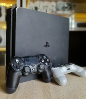 Ps4 Slim With One Pad