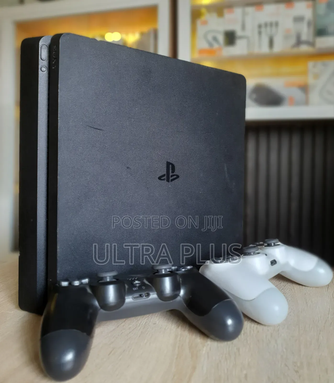 Ps4 Slim With One Pad