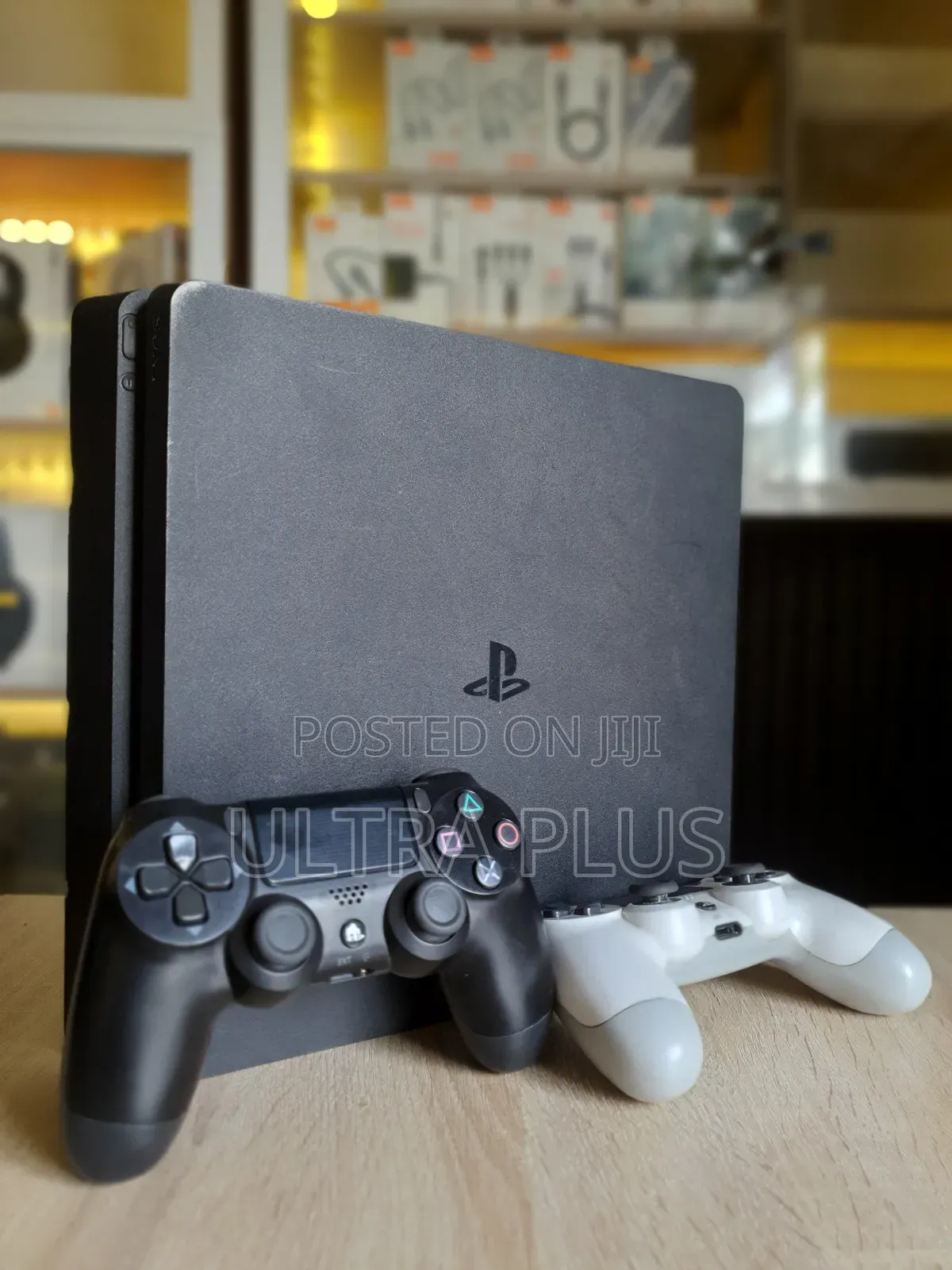 Ps4 Slim With One Pad