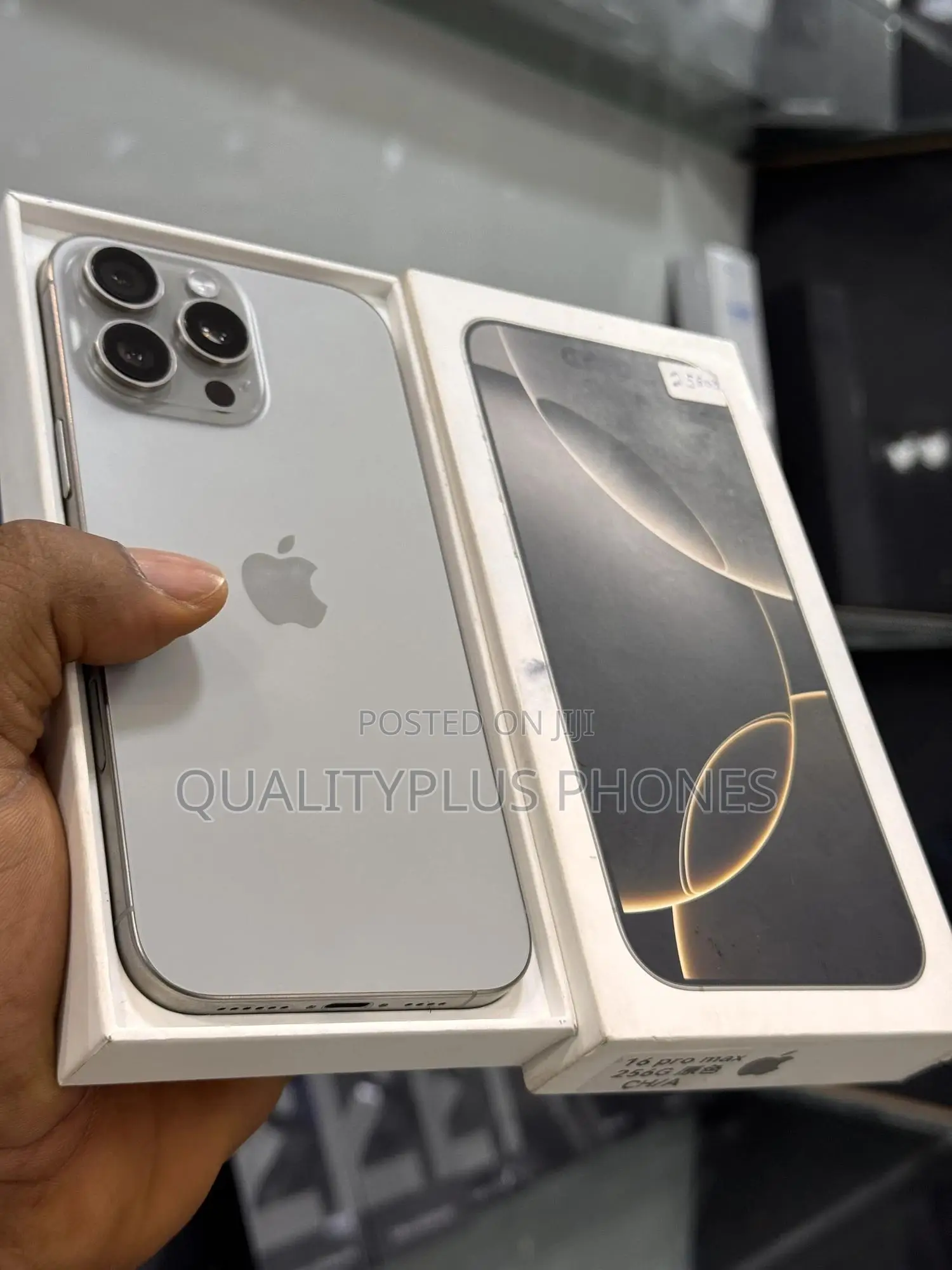 Apple iPhone 16 Pro Max 256 GB Gray