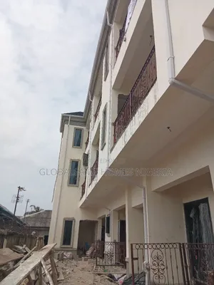 Mini Flat in Golf Rd Lakowe Ibeju for sale