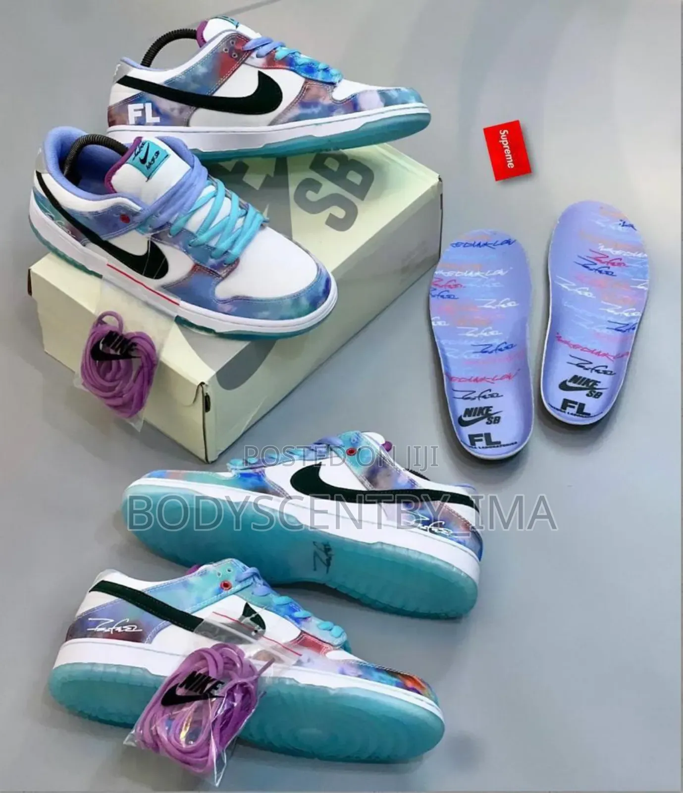 Nike Sneakers