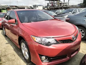 Toyota Camry LE 4dr Sedan (2.5L 4cyl 6A) 2013 Red
