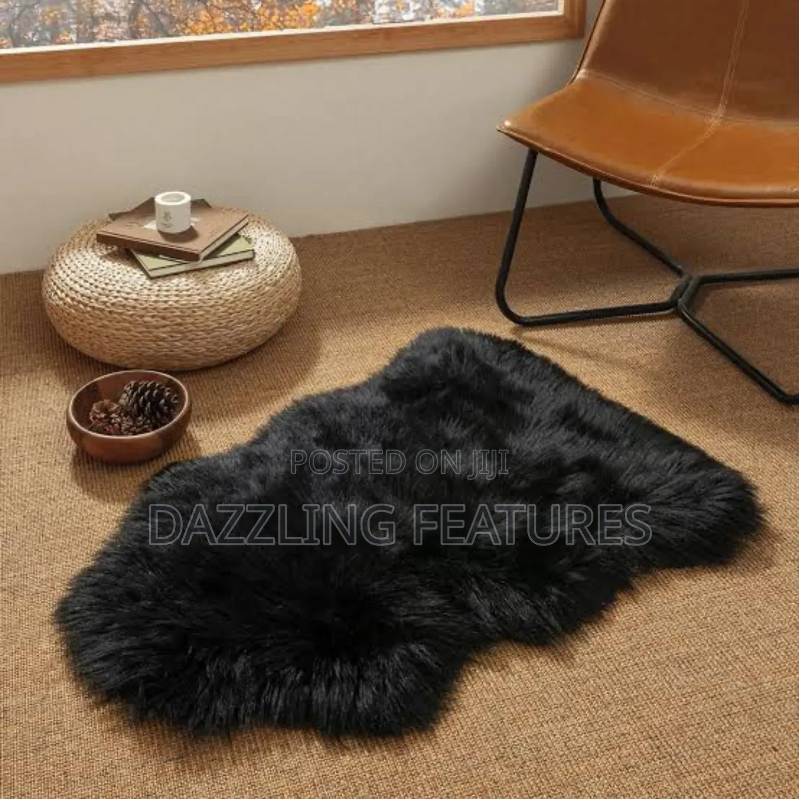 Black Fur Rug (Fluffy)