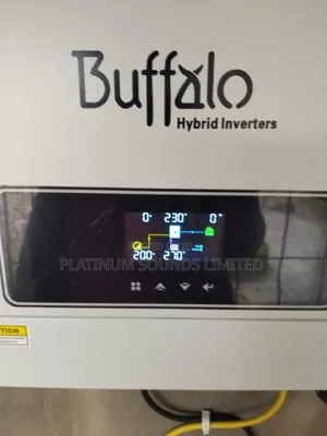 4.2kva 6.2kva MPPT Hybrid Solar Smart High Voltage Inverter