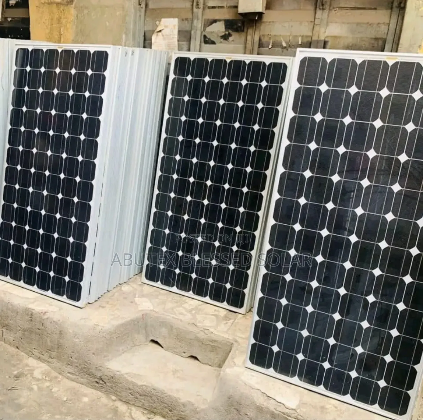 300watt Jinko Solar Panel Mono
