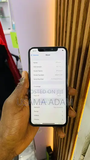 Apple iPhone X 64 GB White