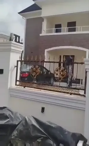 4bdrm Duplex in Eliozu Port Harcourt for rent