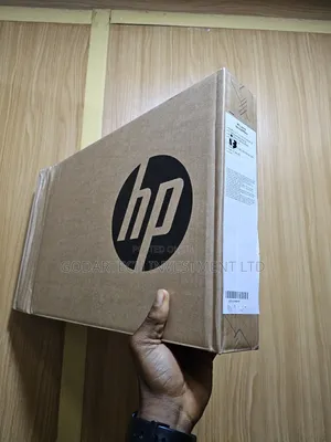 New Laptop HP 14-Dq1088wm 8GB Intel Core I3 SSD 512GB