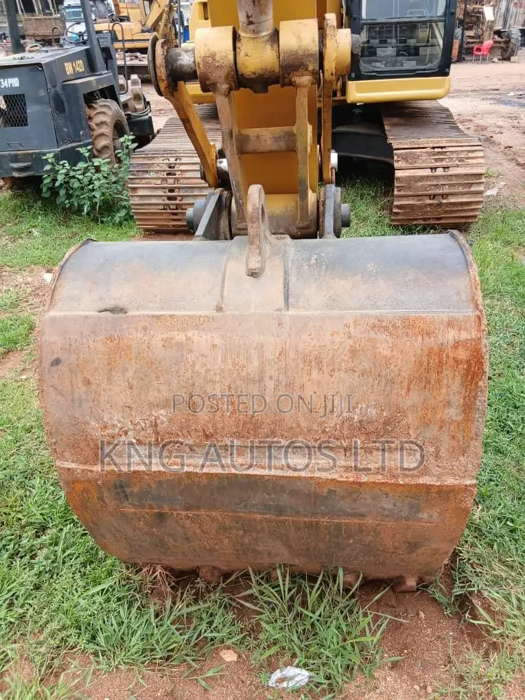 320bl Caterpillar Excavator