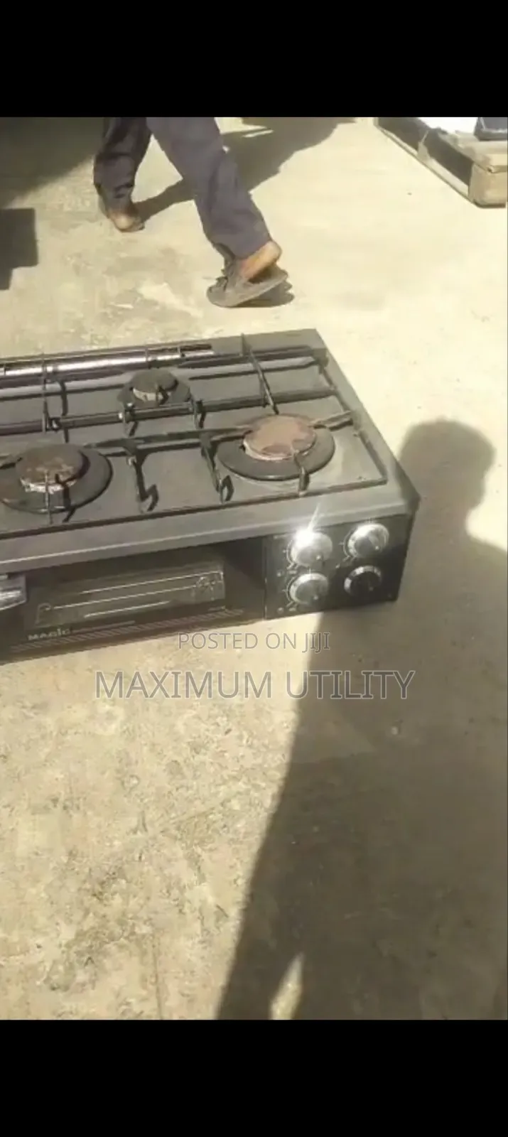 Different Designs Automatic 3 Burners Pan Top Gas Cooker Oven N Grill
