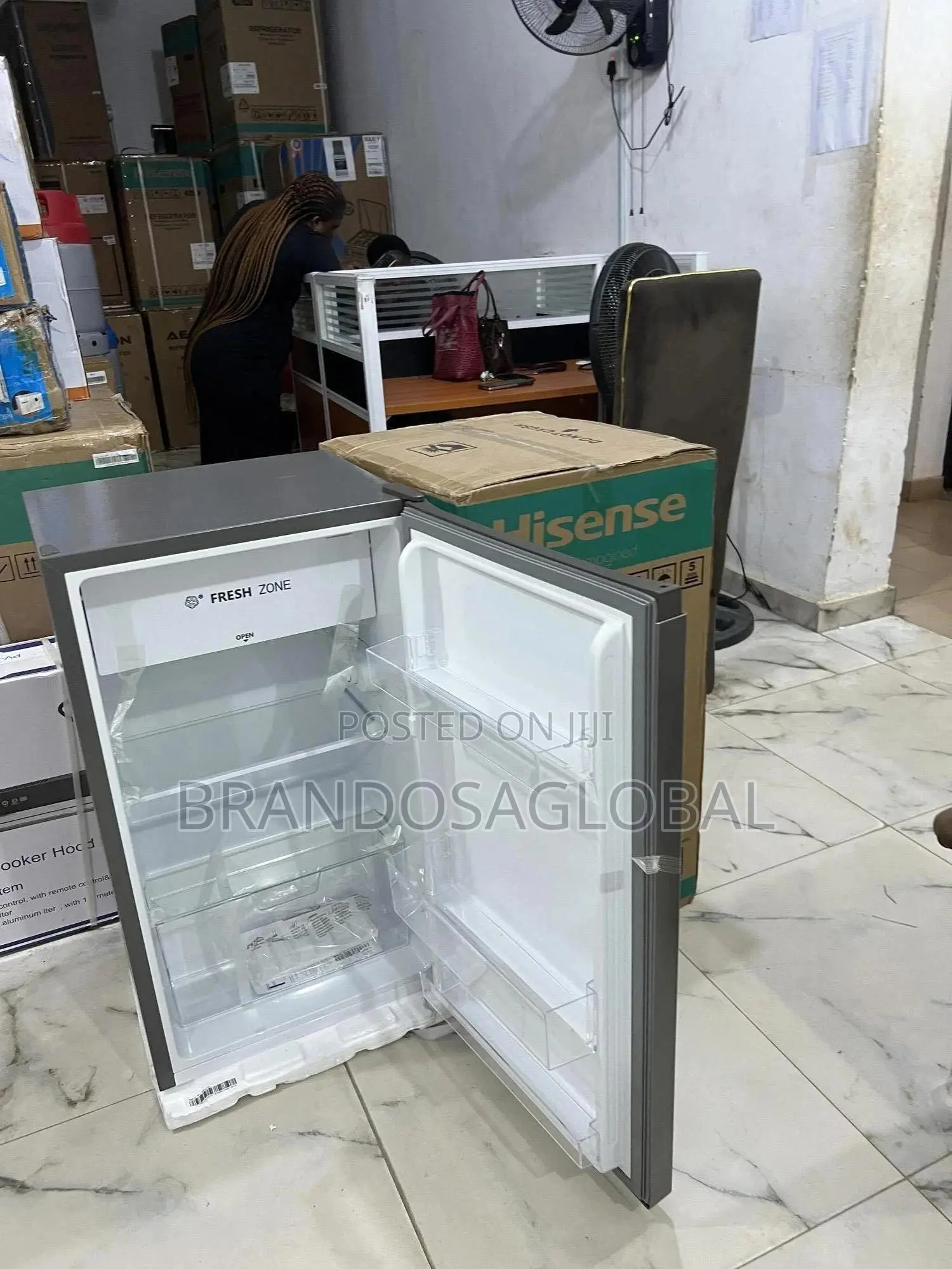 Stylish Hisense 90l Compact Refrigerator