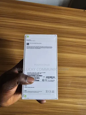 New Apple iPhone 16 Pro 256 GB Gold