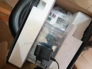 Electronic Compact Scale
