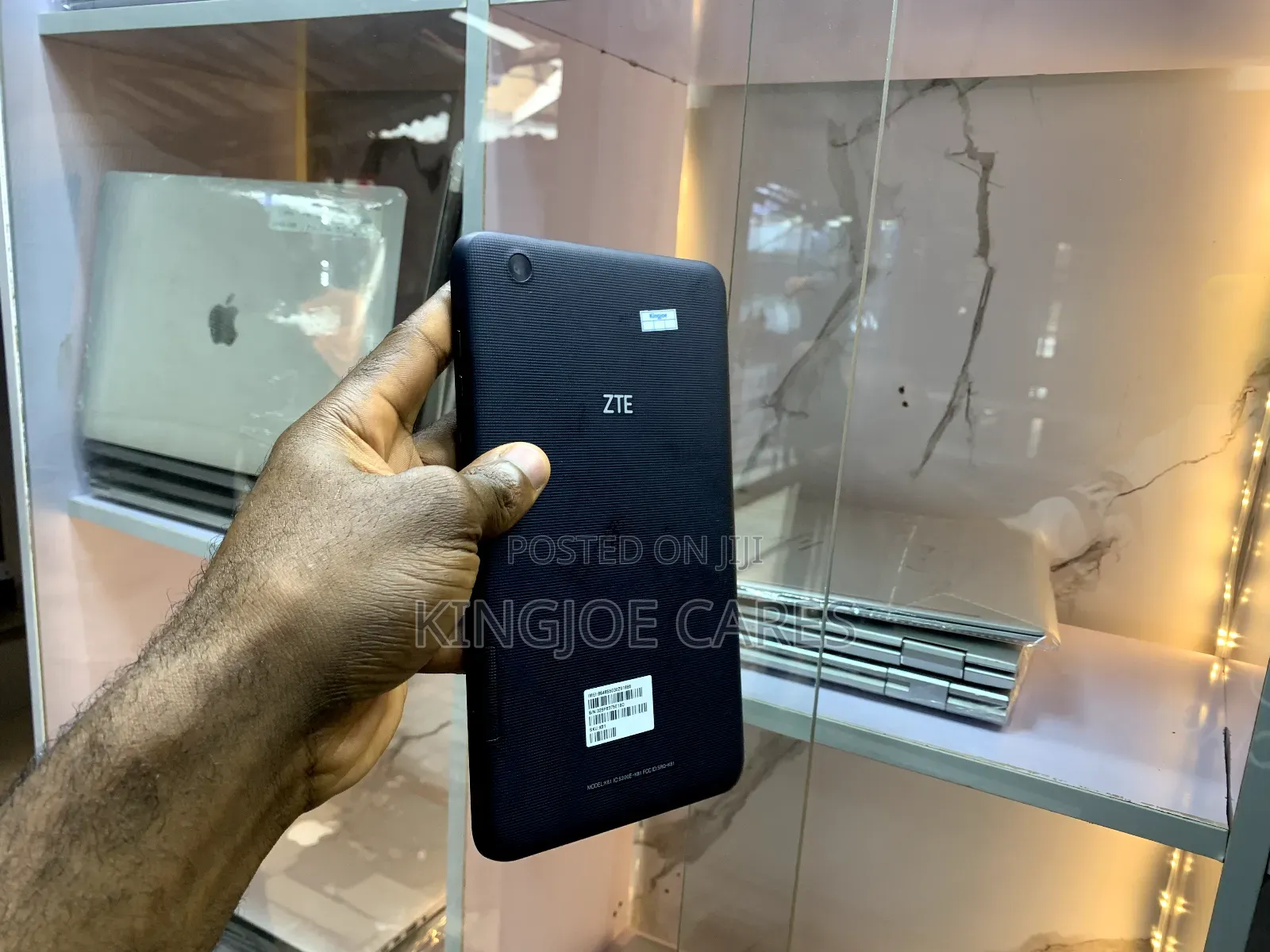 ZTE V81 8 GB Black
