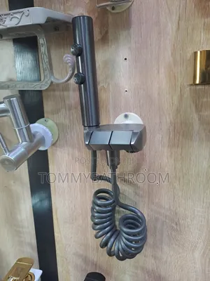 Paino Pressing Shower
