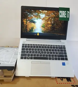 New Laptop HP EliteBook 8560W 8GB Intel Core i7 SSD 256GB