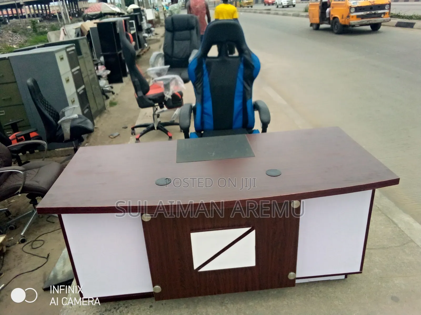 Office Executive Table With Chair