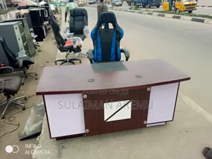 Office Executive Table With Chair
