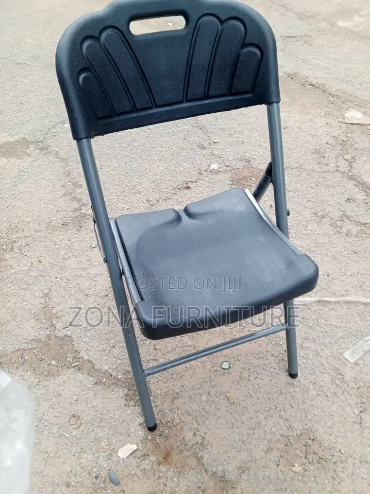Foldable Plastic Chairs Black